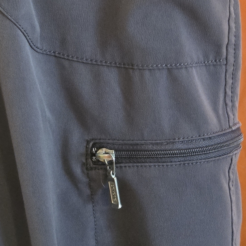 Beyond Scrubs Womens S Gray Elastic Waist Pullon Pants Ruched Side Legs 5 pocket - Picture 4 of 13